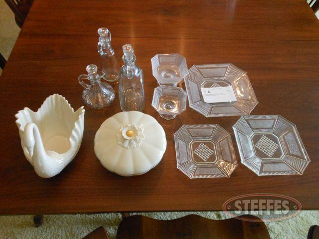 Various glassware dishes (10 pieces)